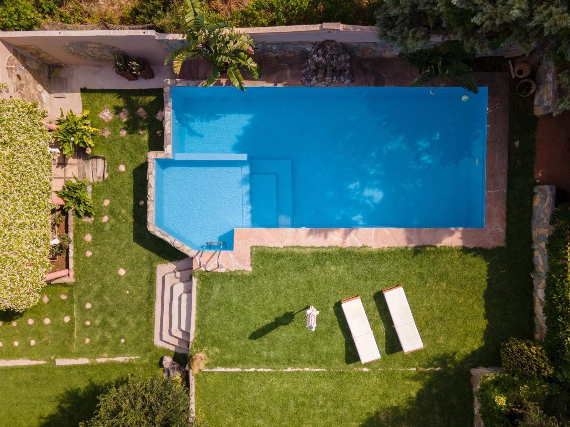 Dm Elegant And Charming Villa Foinikiá エクステリア 写真