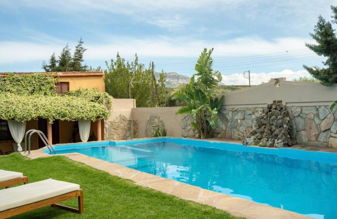 Dm Elegant And Charming Villa Foinikiá 部屋 写真