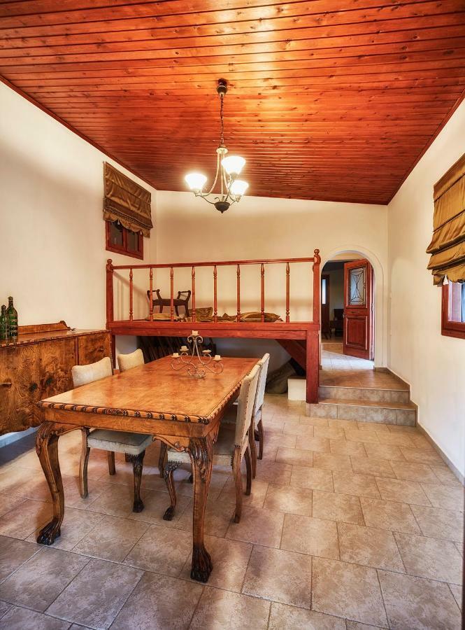 Dm Elegant And Charming Villa Foinikiá エクステリア 写真