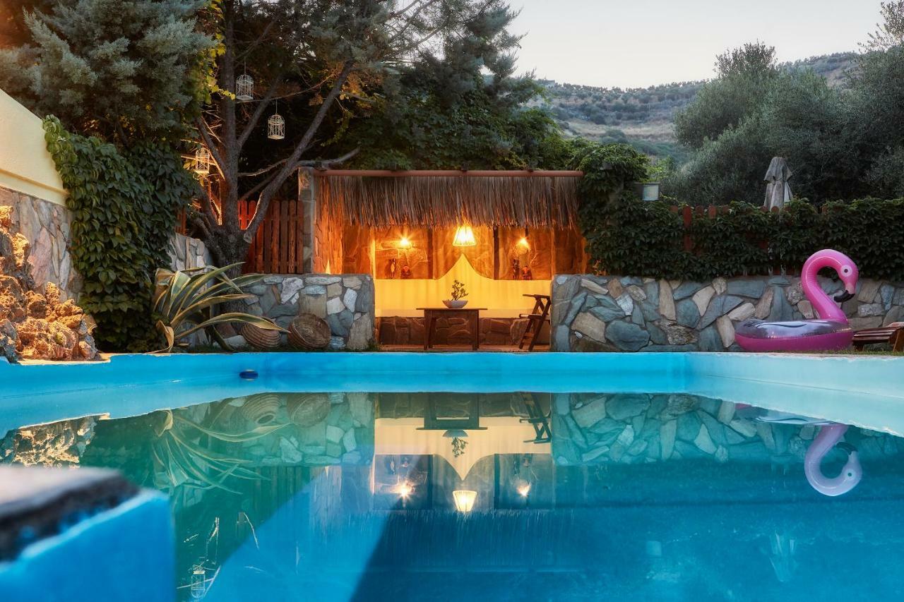 Dm Elegant And Charming Villa Foinikiá エクステリア 写真